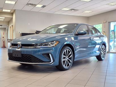 Used 2025 Volkswagen Jetta SE