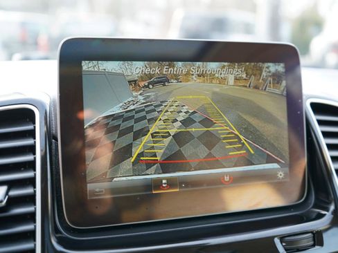 Used 2017 Mercedes-Benz GLE 350 4MATIC image 31