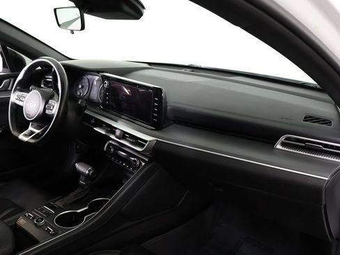 Used 2023 Kia K5 GT-Line image 29