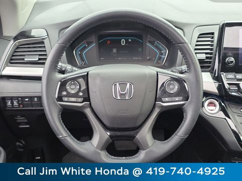 Certified 2023 Honda Odyssey Touring image 28