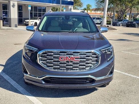 Used 2019 GMC Terrain Denali w/ Advanced Safety Package image 15
