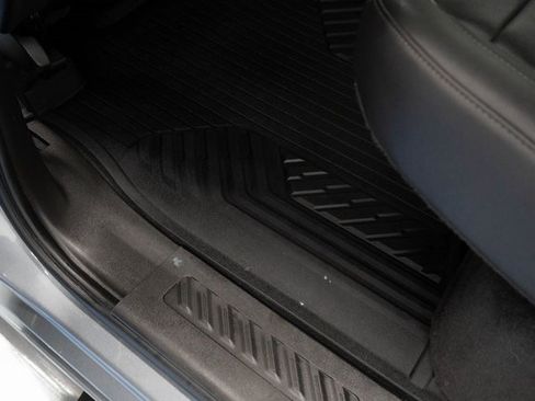 Used 2021 Chevrolet Silverado 1500 LTZ image 24