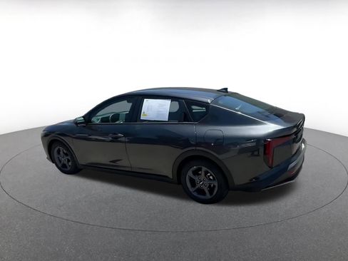 Used 2025 Kia K4 FWD image 11