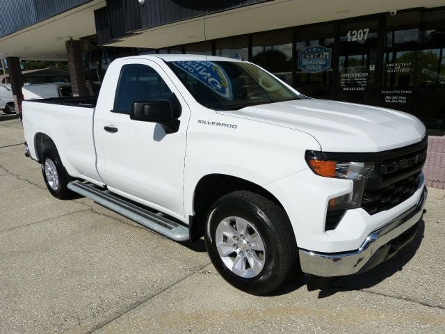 Used 2025 Chevrolet Silverado 1500 W/T RWD image 6