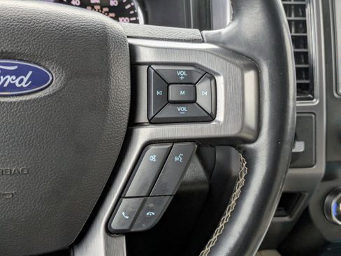 Used 2020 Ford Expedition Platinum image 30