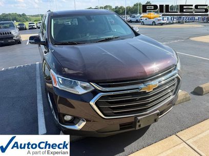 Used 2020 Chevrolet Traverse LT