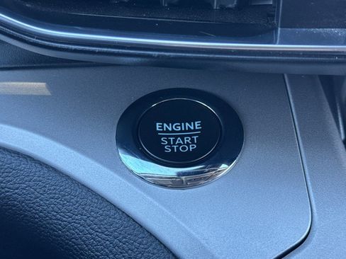 Used 2023 Ford Explorer XLT w/ Equipment Group 202A image 34