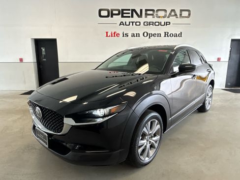 Certified 2023 MAZDA CX-30 AWD 2.5 S w/ Select Package image 2