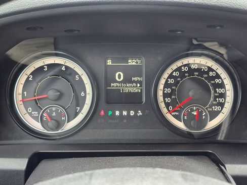 Used 2016 RAM 2500 Tradesman w/ Chrome Appearance Group AWD/4WD image 24