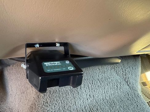 Used 1999 Ford F250 Lariat image 30