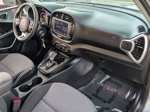 Used 2023 Kia Soul LX w/ Option Group 015 image 28