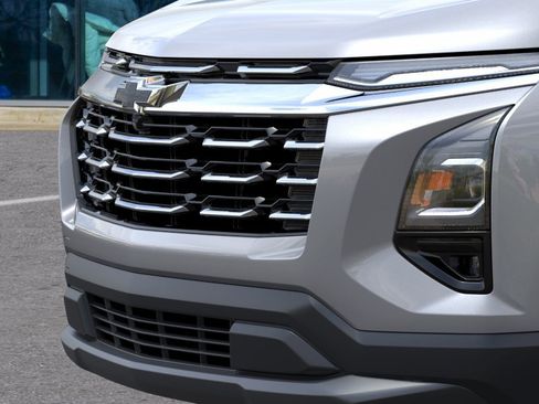 New 2026 Chevrolet Equinox LT AWD/4WD image 13