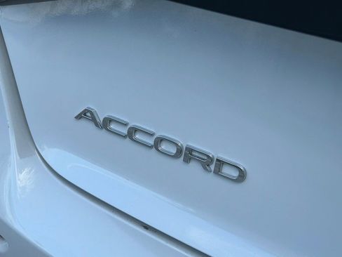 Used 2023 Honda Accord EX image 40