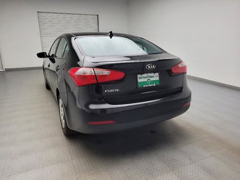 Used 2016 Kia Forte LX FWD image 6
