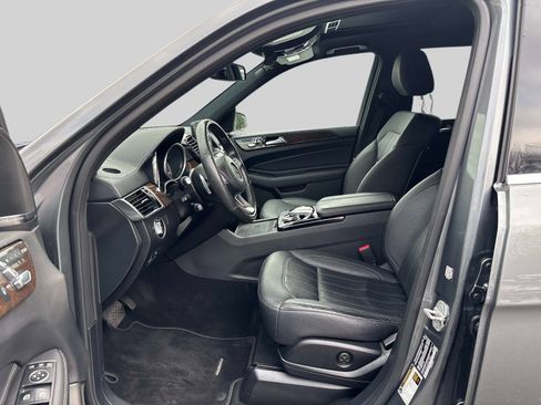 Used 2017 Mercedes-Benz GLS 450 4MATIC image 11