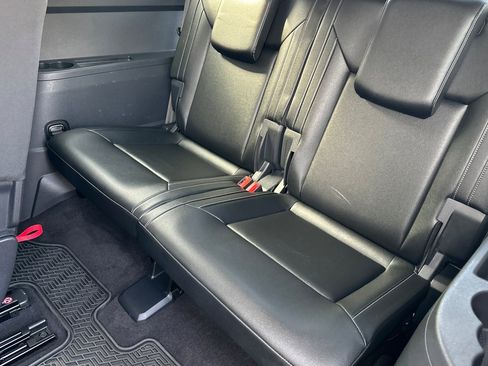 Used 2019 Volkswagen Atlas SE w/ Panoramic Sunroof Package image 15