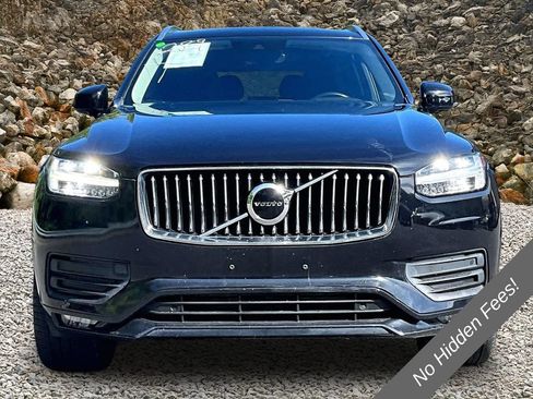 Used 2020 Volvo XC90 T6 Momentum w/ Protection Package Premier AWD/4WD image 3