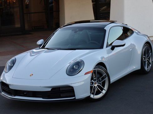 Used 2025 Porsche 911 Carrera image 1