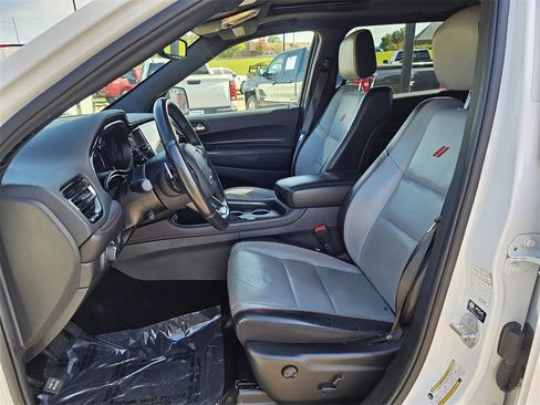 Used 2024 Dodge Durango GT image 13