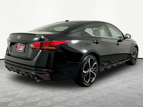 Certified 2024 Nissan Altima 2.5 SR FWD image 6