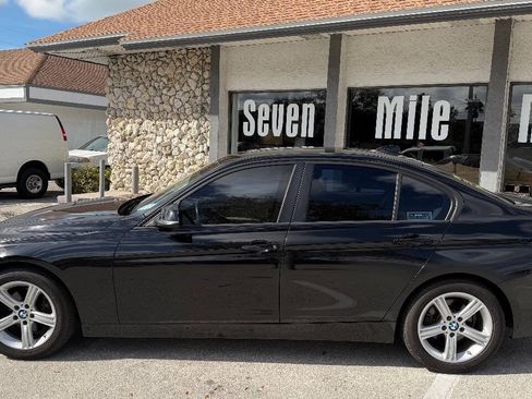 Used 2014 BMW 328i Sedan RWD image 8