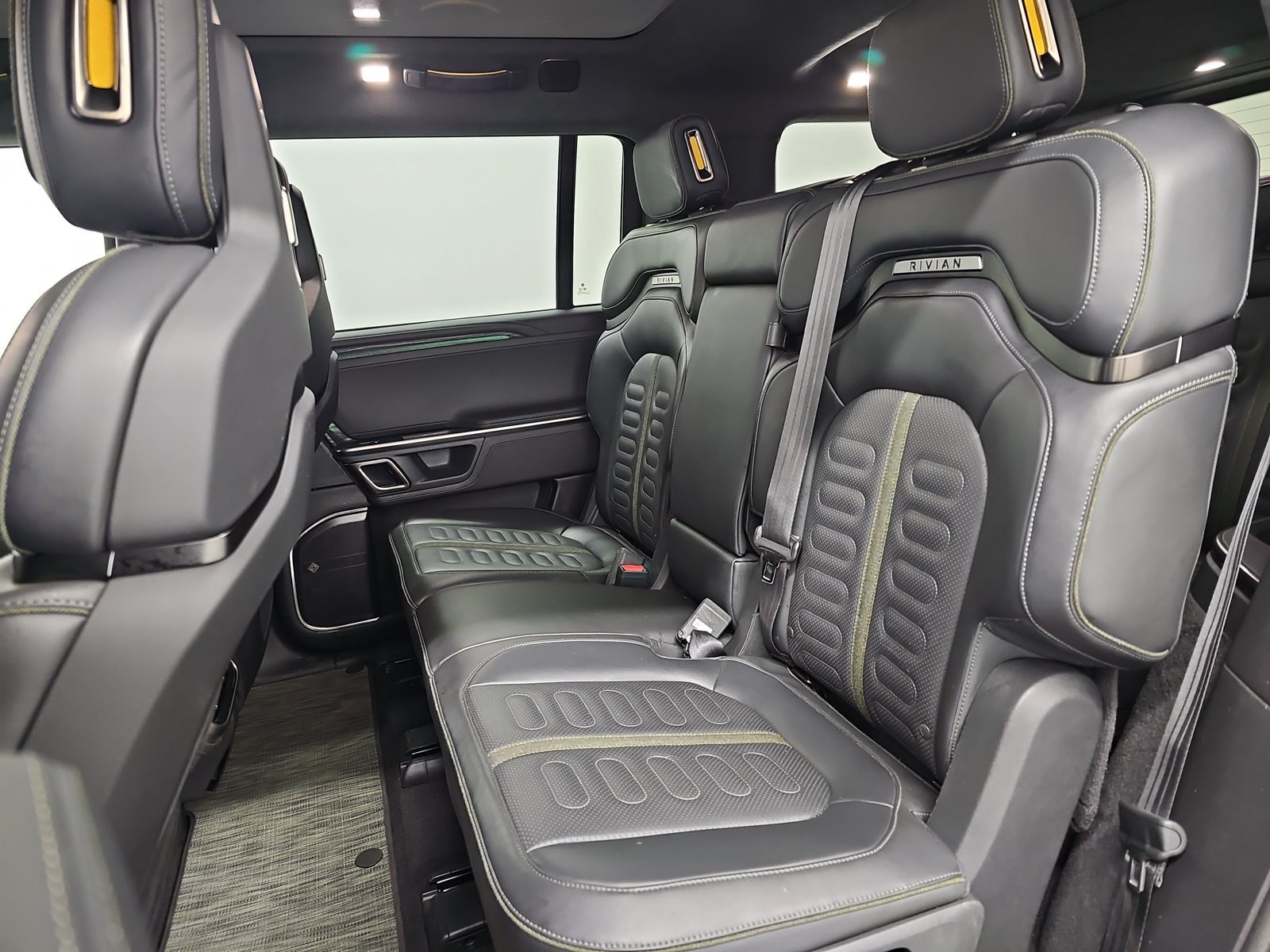 Used 2024 Rivian R1S Adventure Quad AWD/4WD image 21