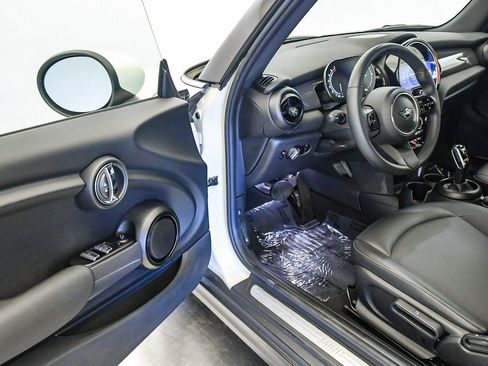 Used 2022 MINI Cooper Convertible image 20