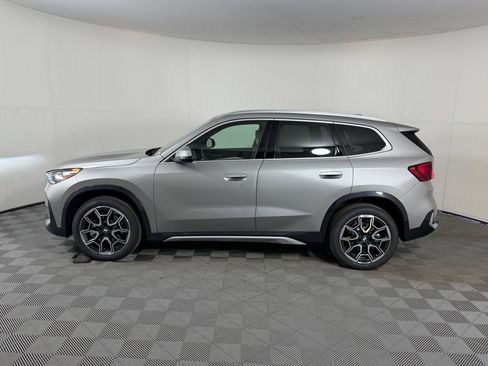 Used 2026 BMW X1 xDrive28i w/ Technology Package AWD/4WD image 2