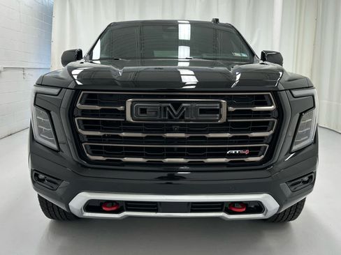 Used 2026 GMC Yukon AT4 Ultimate AWD/4WD image 5