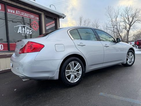Used 2013 INFINITI G37 G37x Sedan 4D w/ Premium Pkg image 5