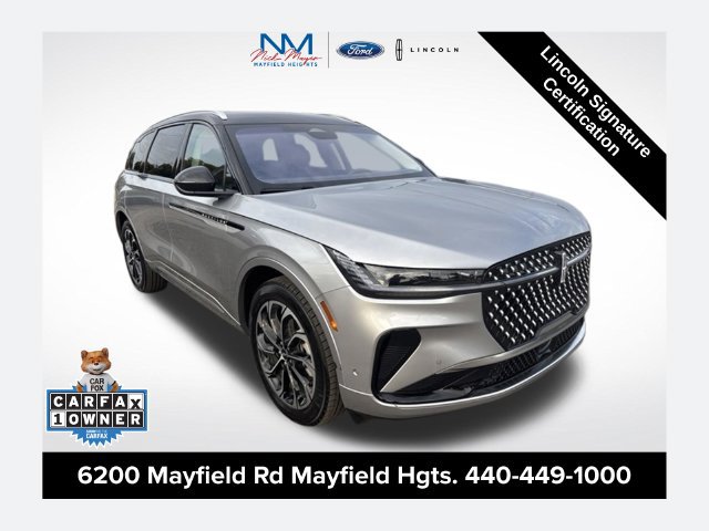 Used 2024 Lincoln Nautilus Reserve AWD/4WD image 1