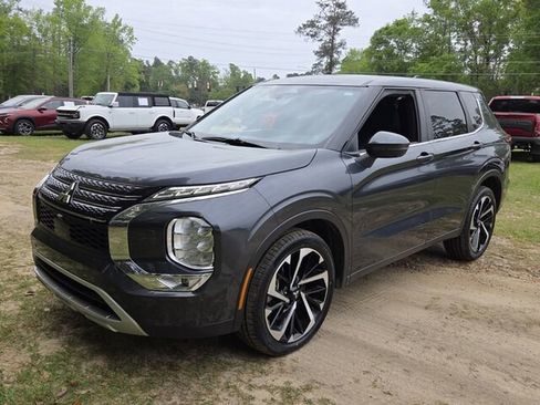 Used 2024 Mitsubishi Outlander Ralliart image 4