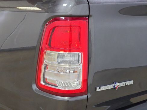 Used 2019 RAM 1500 Big Horn AWD/4WD image 29