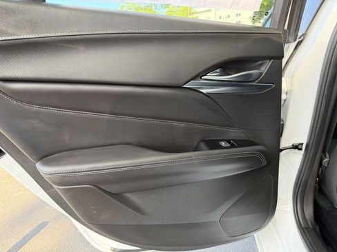 Used 2025 Cadillac CT4 Premium Luxury RWD image 34