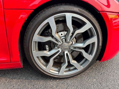 Used 2012 Audi R8 V10 AWD/4WD image 30