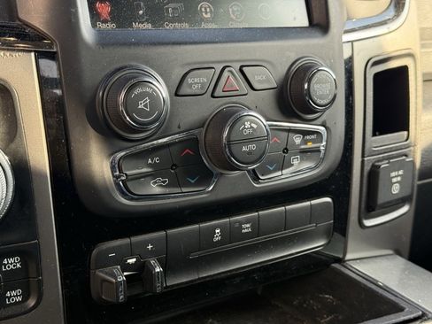 Used 2013 RAM 1500 Sport w/ Sport Premium Group image 18