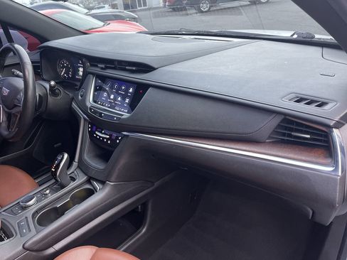 Used 2021 Cadillac XT5 Premium Luxury image 29