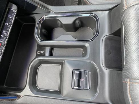 Used 2024 GMC Sierra 2500 AT4 w/ AT4 Premium Plus Package AWD/4WD image 20