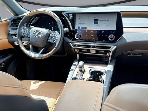 Used 2026 Lexus RX 350 Premium w/ Accessory Package (Z1) FWD image 19