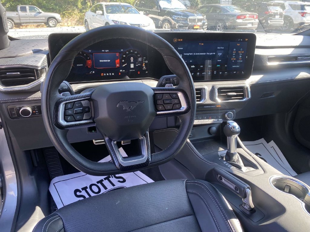 Used 2026 Ford Mustang GT Premium w/ GT Performance Package RWD image 12