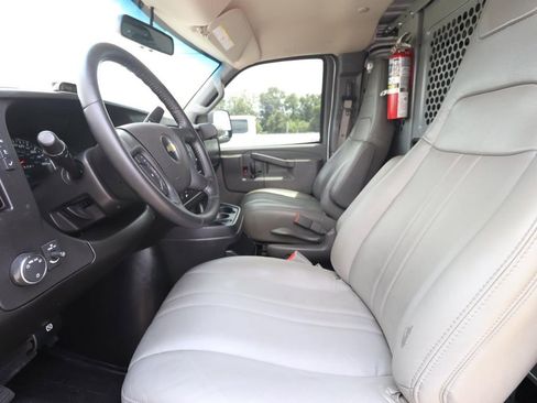 Used 2022 Chevrolet Express 2500 w/ Driver Convenience Package RWD image 2