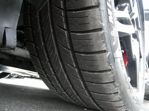 Certified 2021 Chevrolet Corvette Stingray Coupe w/ Battery Protection Package image 11