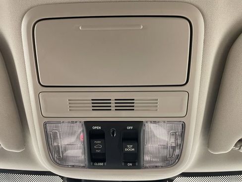 New 2026 Honda Odyssey EX-L image 17