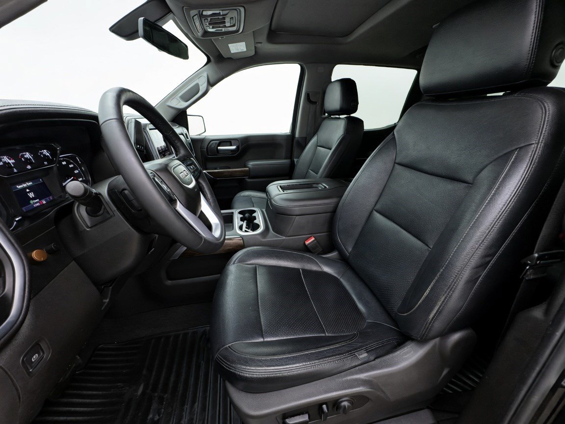 Used 2020 GMC Sierra 1500 Elevation w/ Elevation Value Package AWD/4WD image 13