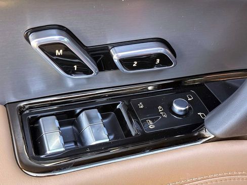 New 2026 Land Rover Range Rover Sport SE AWD/4WD image 14