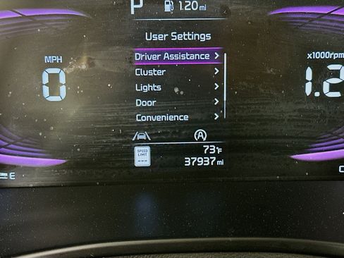 Used 2025 Kia Soul LX w/ LX Technology Package image 19