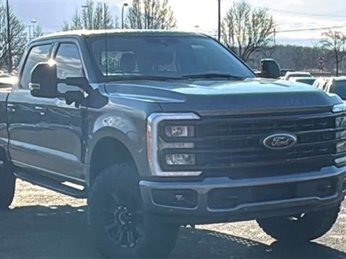 Used 2023 Ford F250 Lariat w/ Lariat Ultimate Package image 2