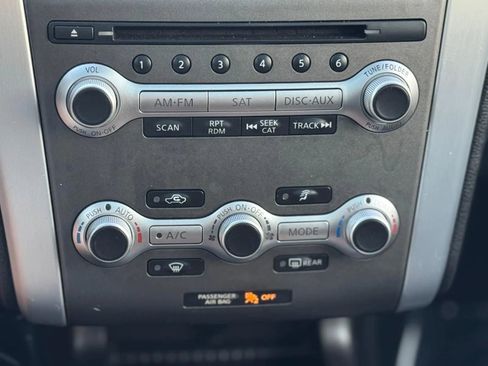 Used 2014 Nissan Murano LE w/ Platinum Edition Package image 17