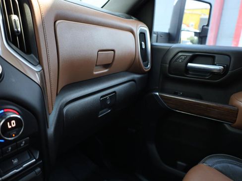 Used 2021 Chevrolet Silverado 2500 High Country AWD/4WD image 26