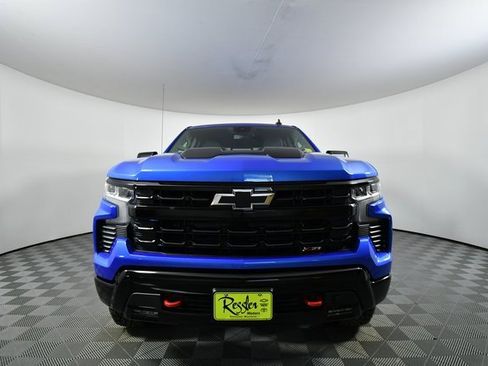 Used 2025 Chevrolet Silverado 1500 LT Trail Boss w/ Convenience Package II image 7